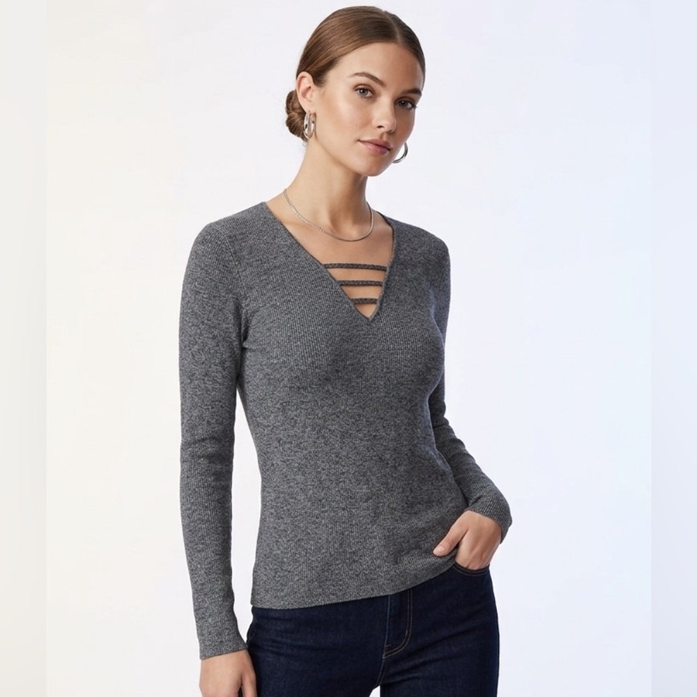 Express Gray V-Neck Long Sleeve Sweater Size Large